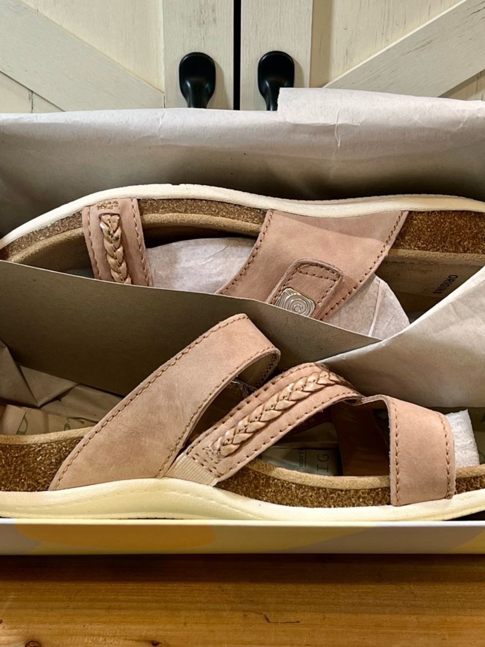 Earth Origins Sandals Womens 8 W Bosk Brent Blush Leather Casual Slip On NIB - Picture 4 of 8